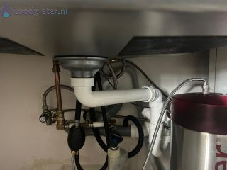 Loodgieter Quooker Quooker installatie lekt