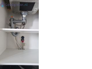 Loodgieter Breda Lekkage gootsteenkastje