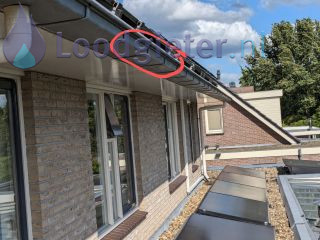 Loodgieter Zinken dakgoot Lekkage zinken dakgoot