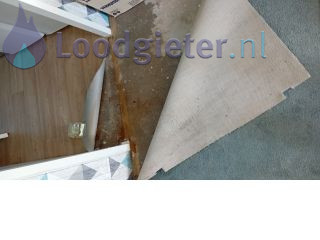 Loodgieter Leiding doorboord Leiding doorboord