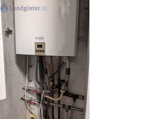 Loodgieter CV bijvullen CV ketel loopt langzaam leeg.
