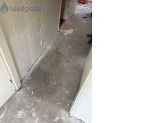 Loodgieter Lekkage Badkamer Lekkage rondom douche
